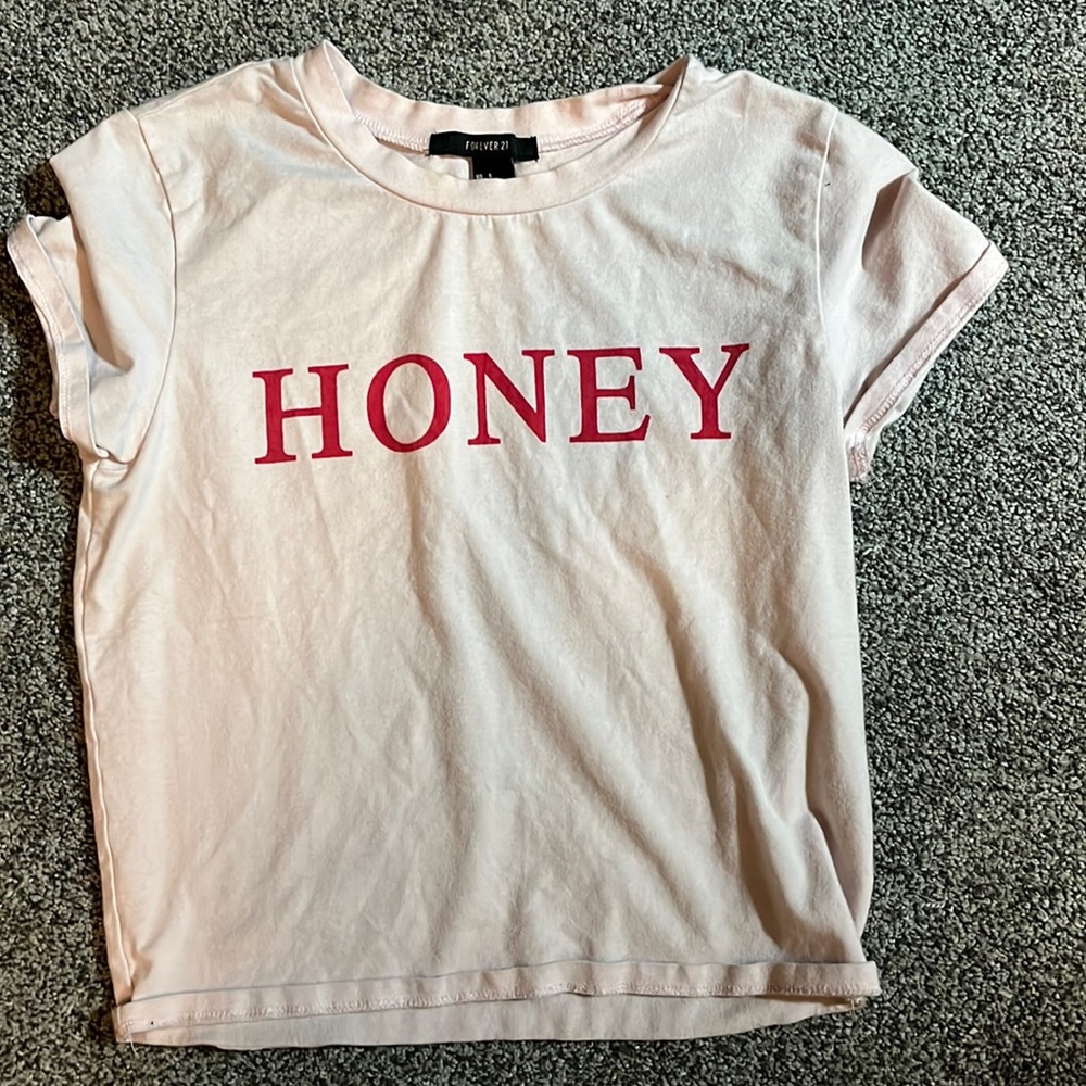 pink top